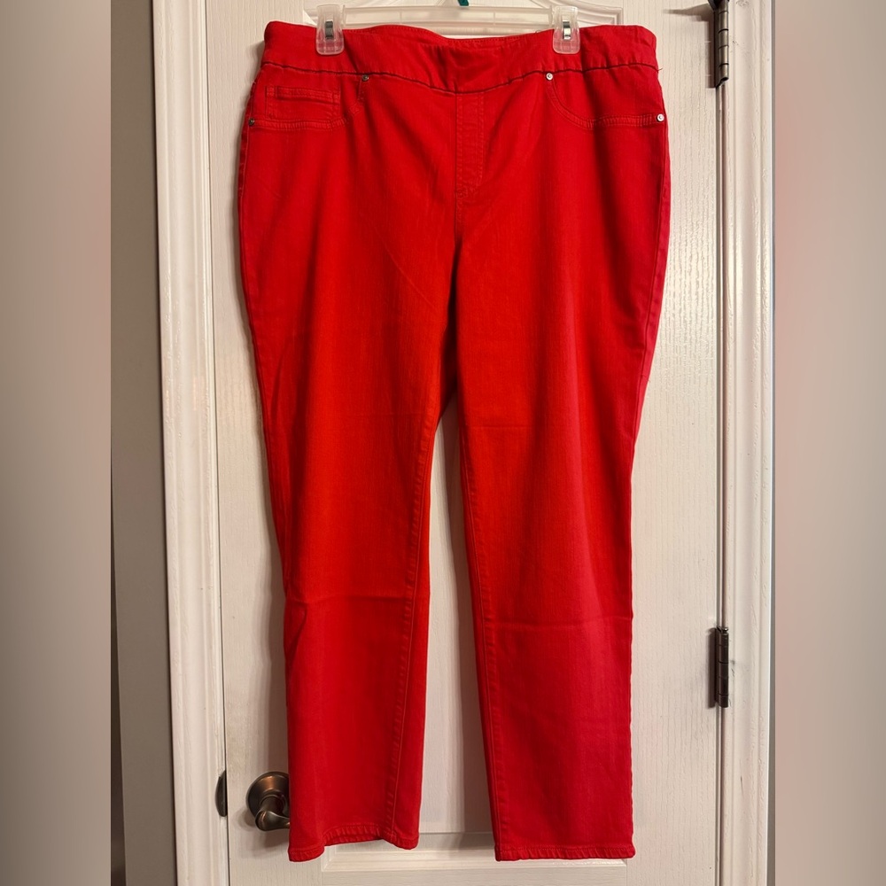 Chico's Vibrant Red Pull-On Jegging
